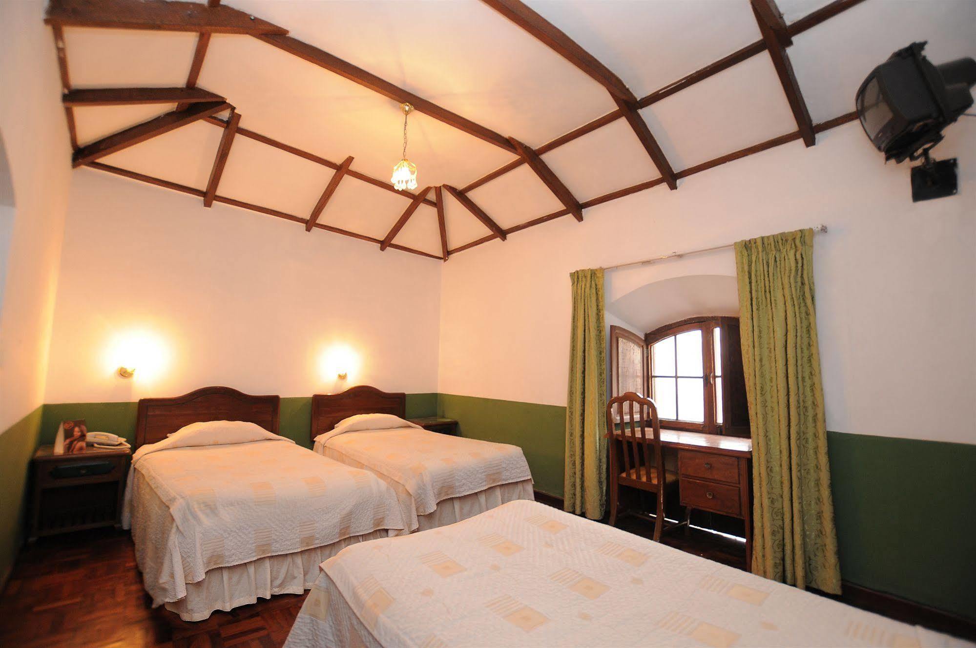 Hostal Recoleta Sur Сукре Экстерьер фото